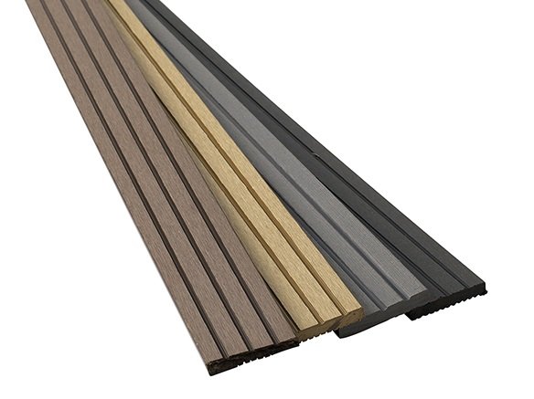 Dækliste til brug ved lægning af terrasse i komposit
